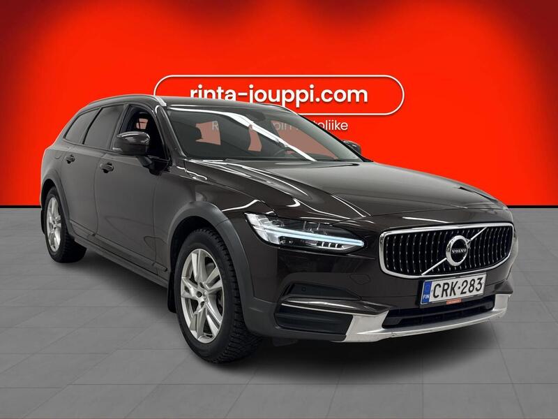 Volvo V90 Cross Country vaihtoauto