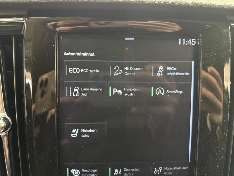 Volvo V90 Cross Country vaihtoauto