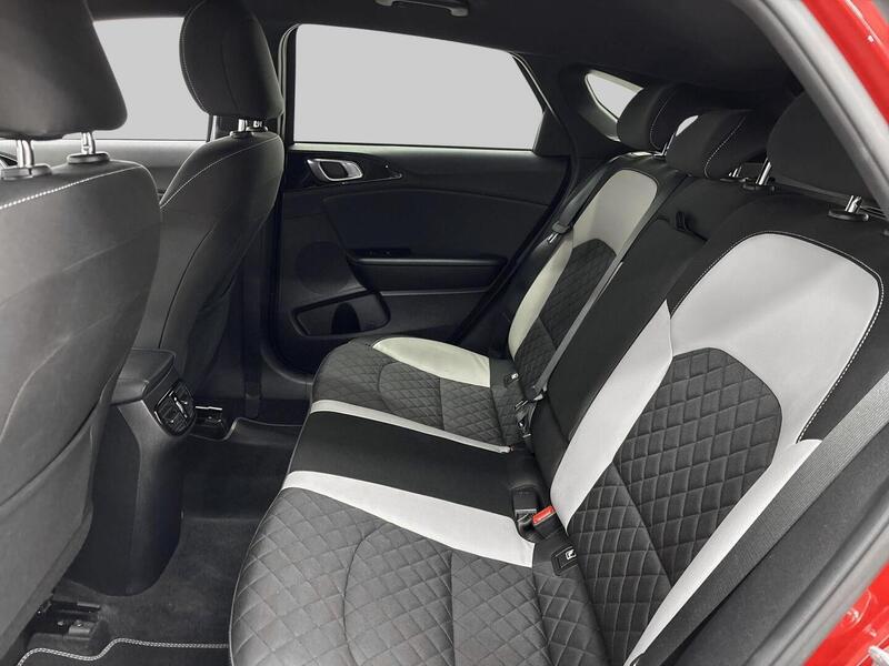 Kia Proceed vaihtoauto