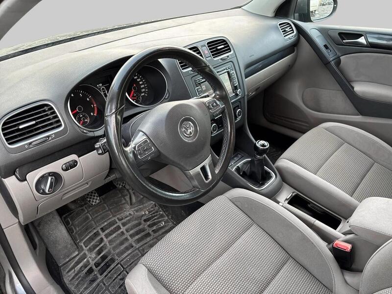 Volkswagen Golf vaihtoauto