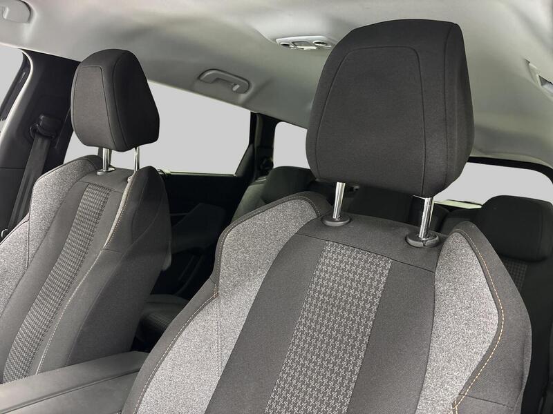 Peugeot 5008 vaihtoauto