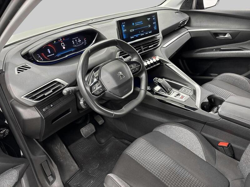 Peugeot 5008 vaihtoauto