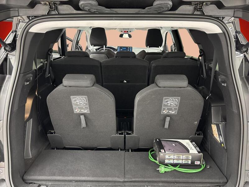 Peugeot 5008 vaihtoauto