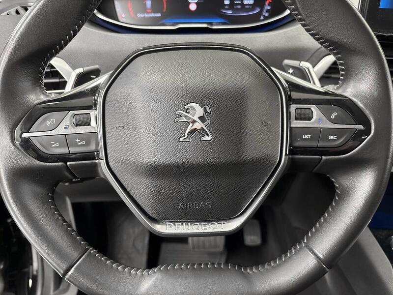 Peugeot 5008 vaihtoauto