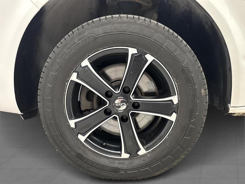 Volkswagen Transporter vaihtoauto