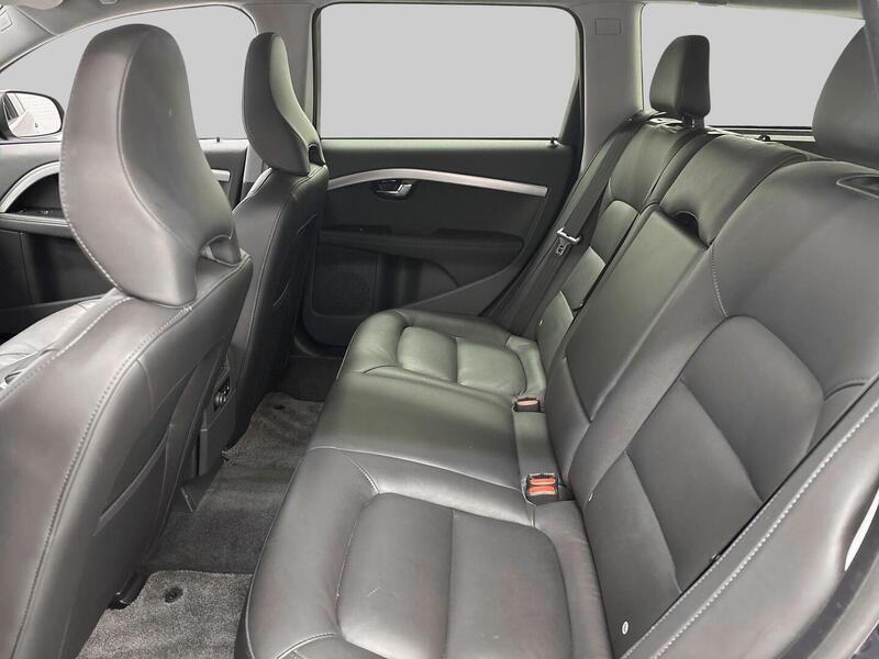 Volvo V70 vaihtoauto