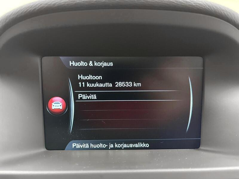 Volvo V70 vaihtoauto