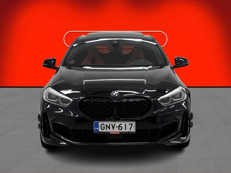 BMW M135i vaihtoauto