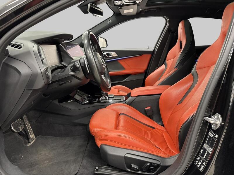 BMW M135i vaihtoauto