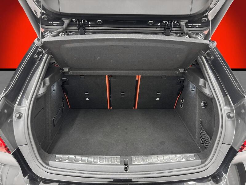 BMW M135i vaihtoauto