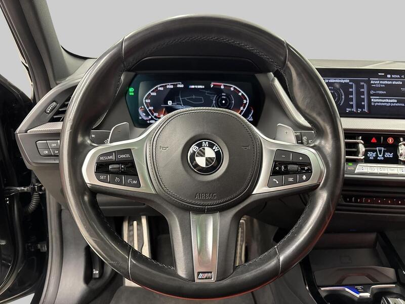 BMW M135i vaihtoauto