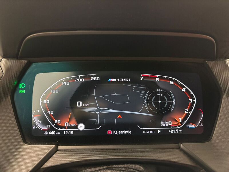 BMW M135i vaihtoauto