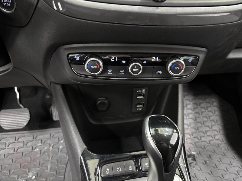 Opel Crossland vaihtoauto