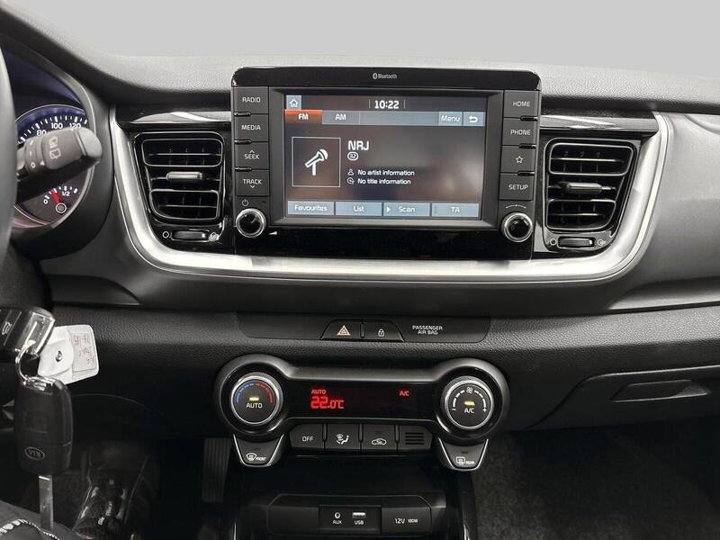 Kia Stonic vaihtoauto