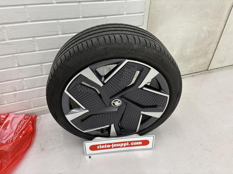 Skoda Enyaq vaihtoauto