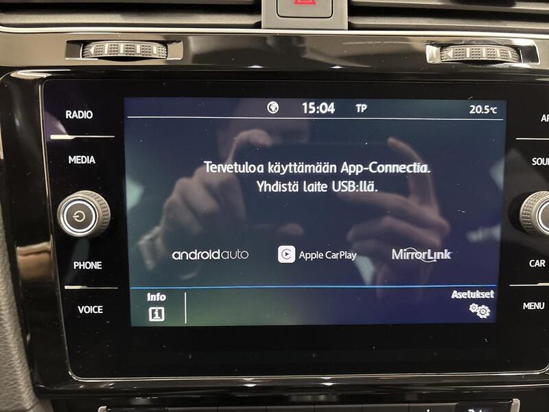 Volkswagen Golf vaihtoauto