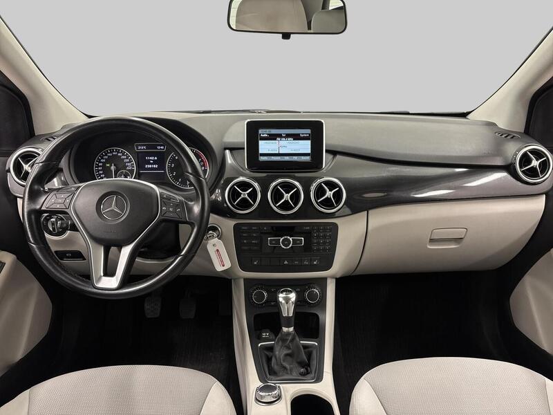 Mercedes-Benz B vaihtoauto