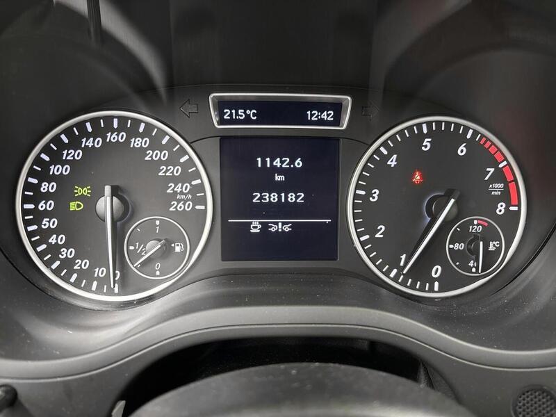 Mercedes-Benz B vaihtoauto