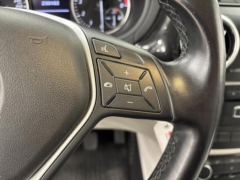 Mercedes-Benz B vaihtoauto