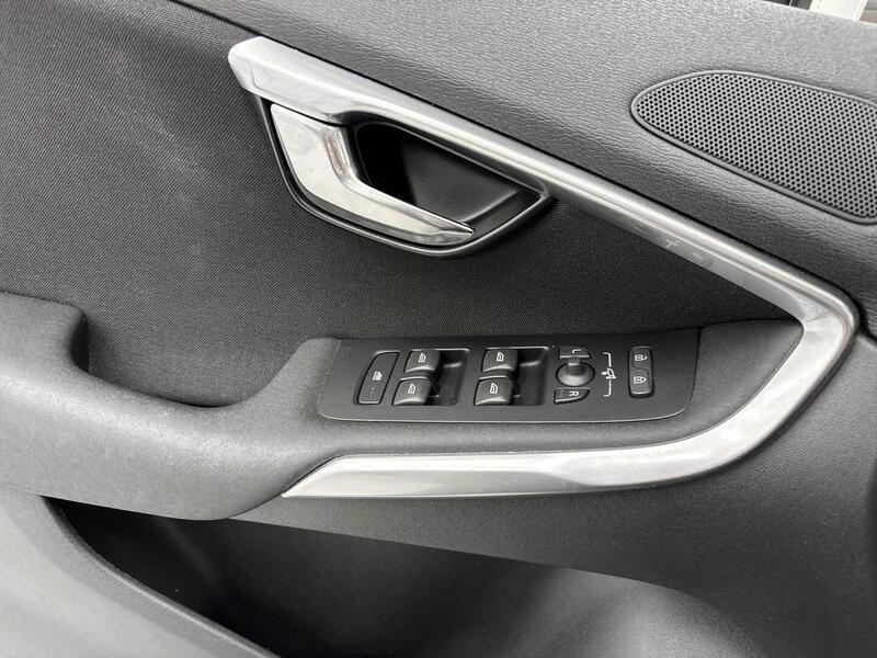 Volvo V40 vaihtoauto