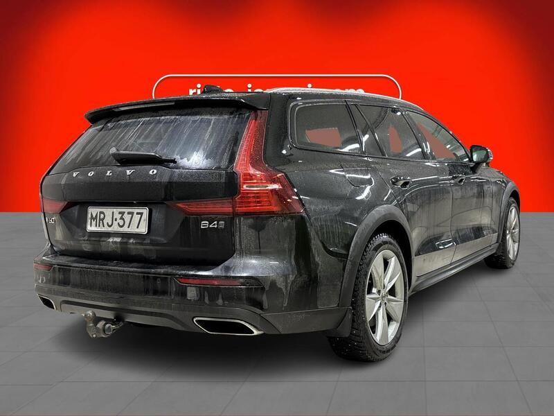 Volvo V60 Cross Country vaihtoauto