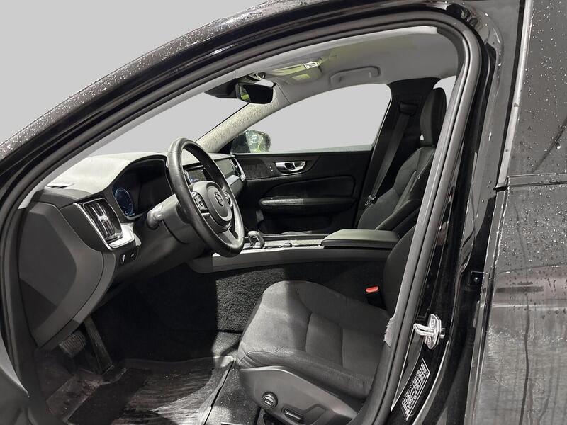 Volvo V60 Cross Country vaihtoauto