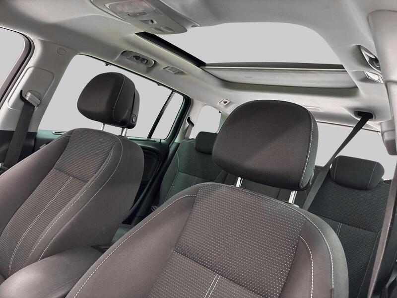 Opel Zafira Tourer vaihtoauto