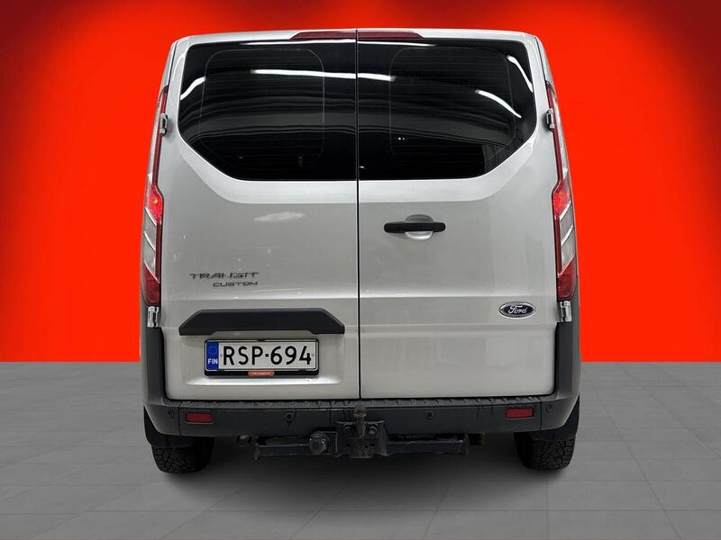 Ford Transit Custom vaihtoauto