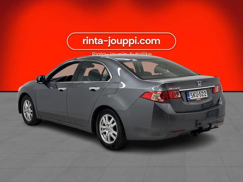 Honda Accord vaihtoauto