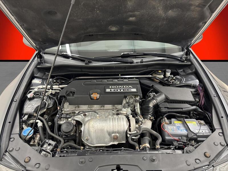 Honda Accord vaihtoauto