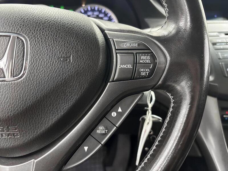 Honda Accord vaihtoauto