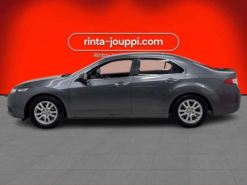 Honda Accord vaihtoauto