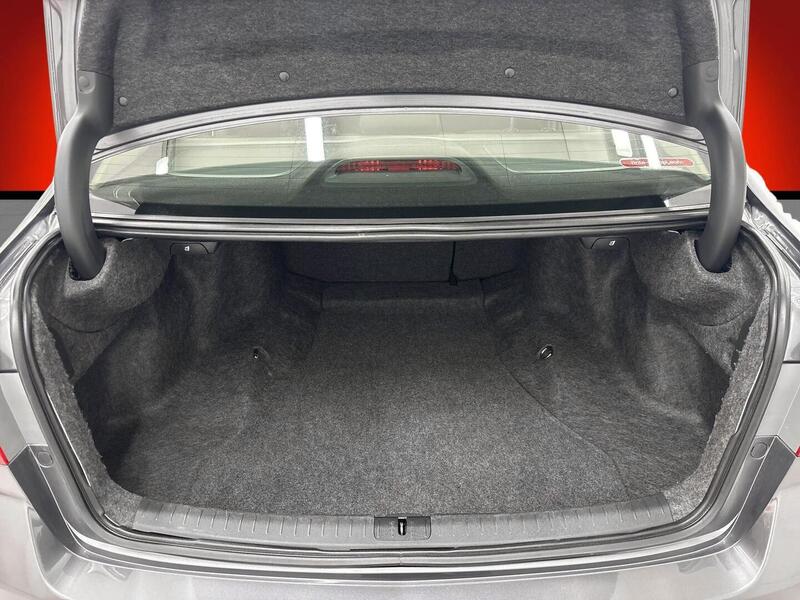 Honda Accord vaihtoauto