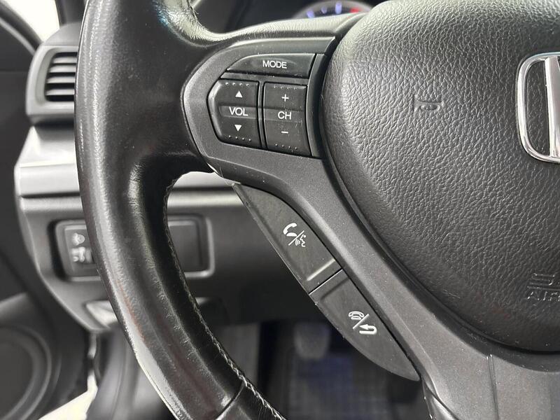 Honda Accord vaihtoauto