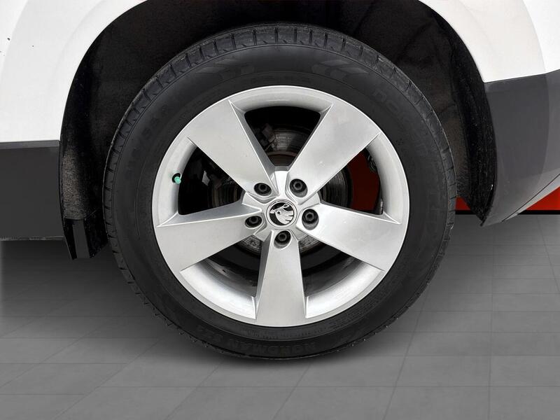 Skoda Karoq vaihtoauto