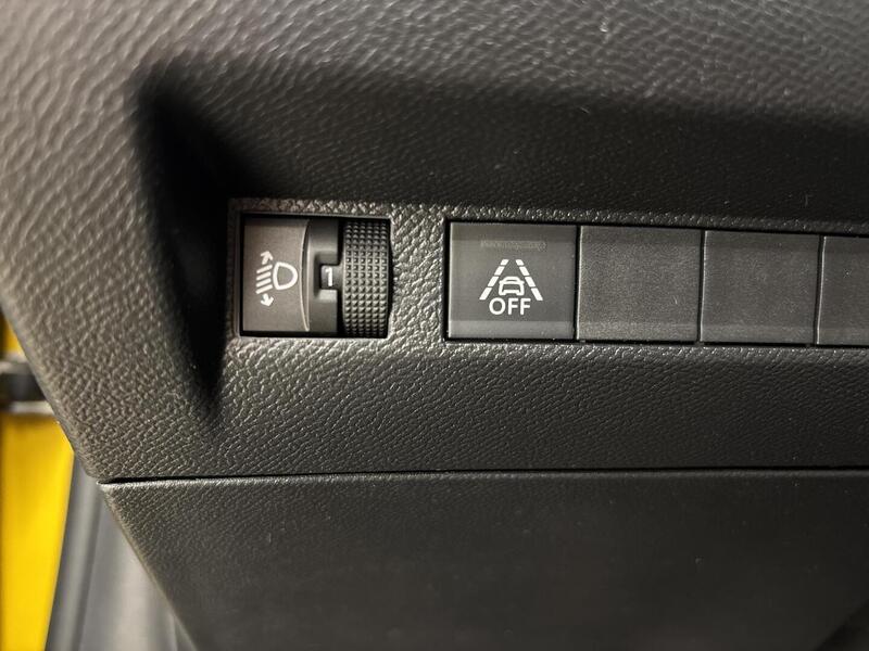 Peugeot 208 vaihtoauto