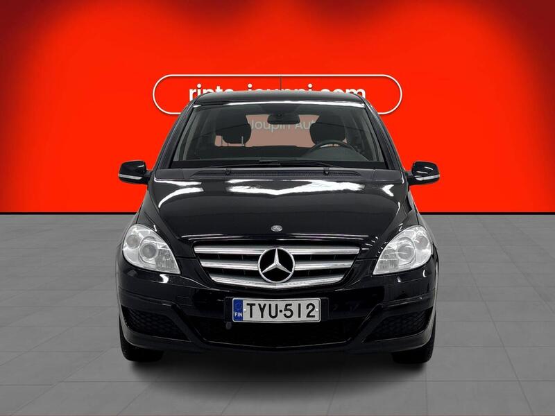 Mercedes-Benz B vaihtoauto