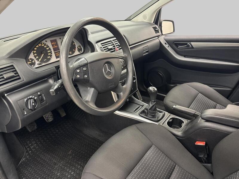 Mercedes-Benz B vaihtoauto