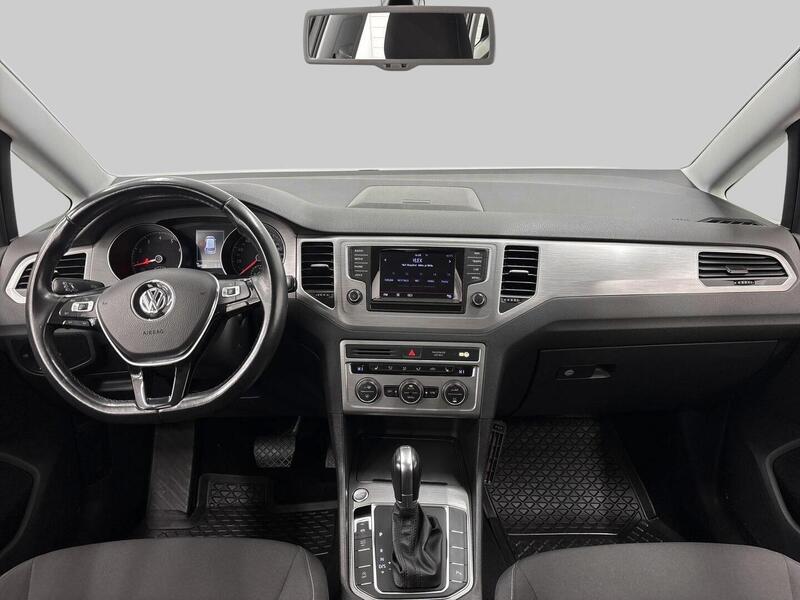 Volkswagen Golf Sportsvan vaihtoauto