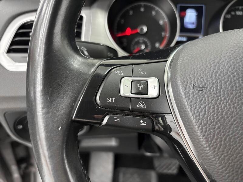 Volkswagen Golf Sportsvan vaihtoauto