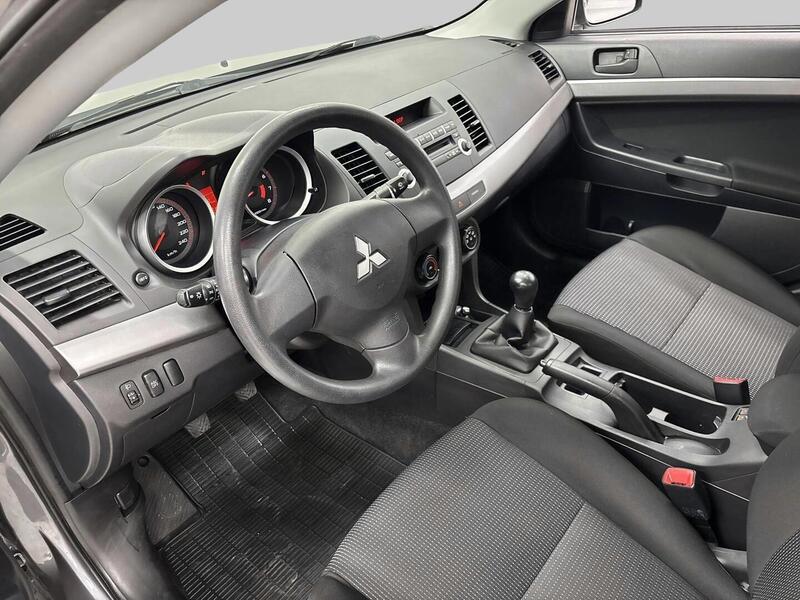 Mitsubishi Lancer vaihtoauto