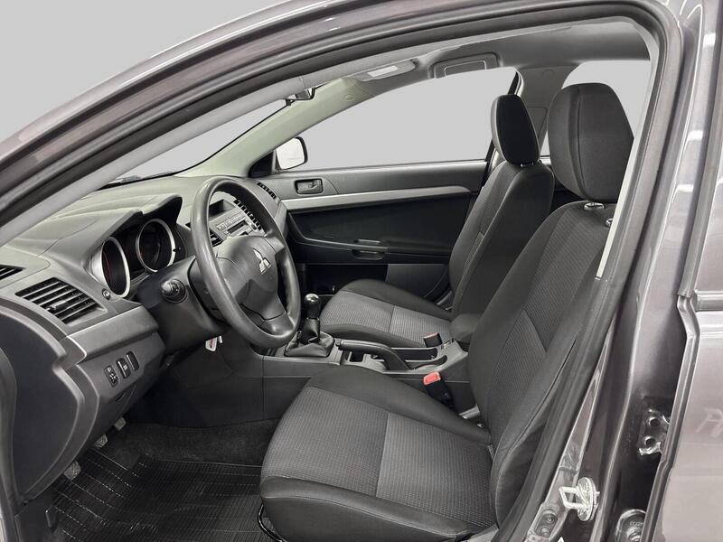 Mitsubishi Lancer vaihtoauto