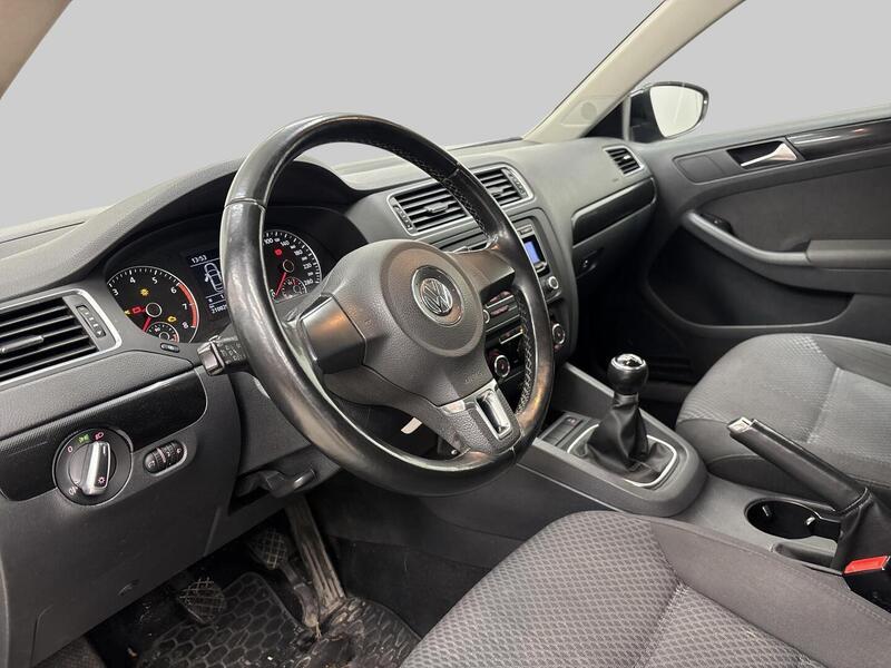 Volkswagen Jetta vaihtoauto