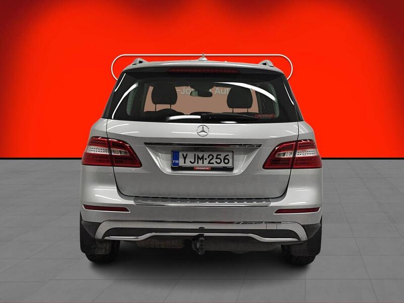 Mercedes-Benz ML vaihtoauto