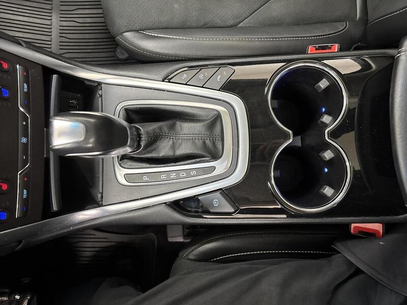 Ford Edge vaihtoauto