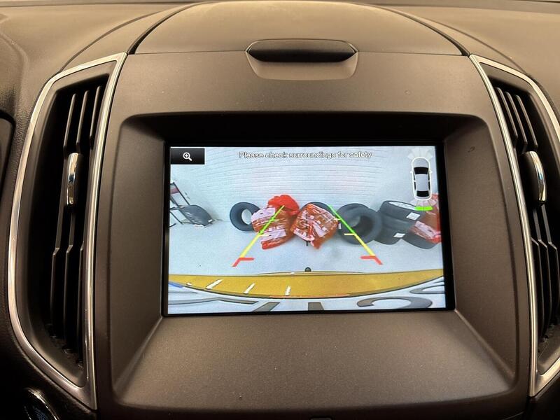 Ford Edge vaihtoauto