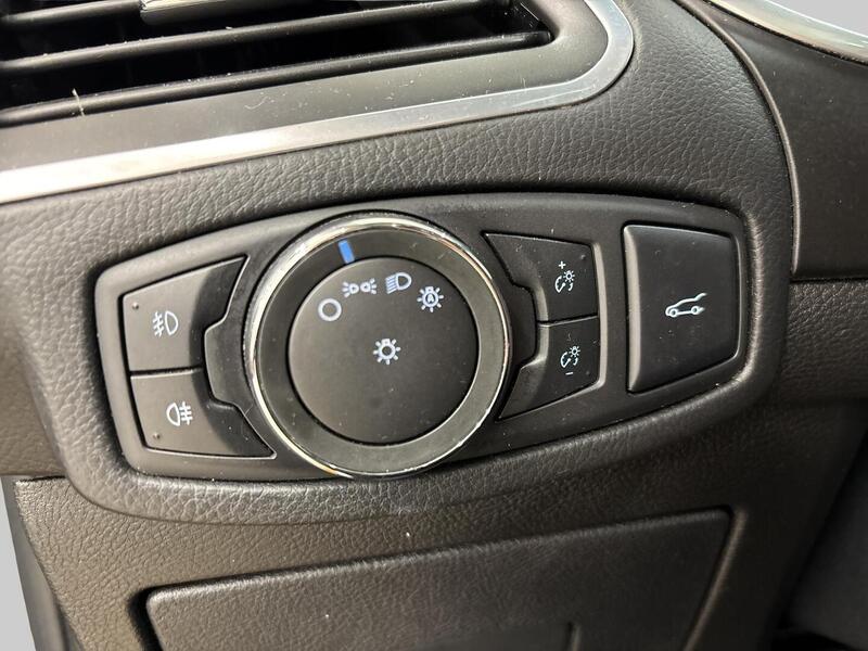 Ford Edge vaihtoauto