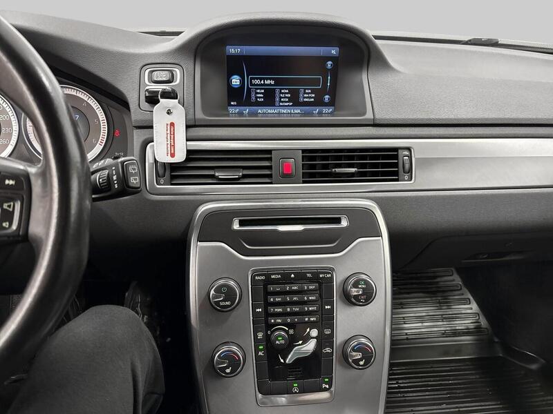 Volvo V70 vaihtoauto