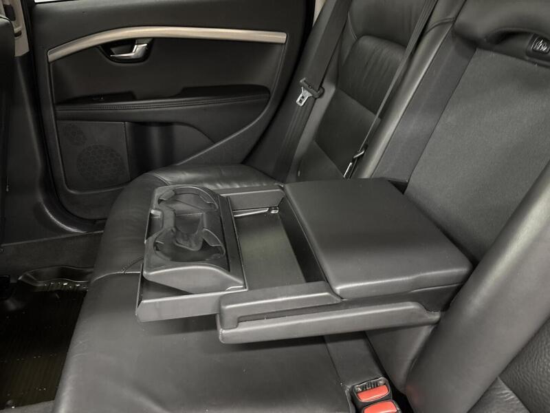 Volvo V70 vaihtoauto