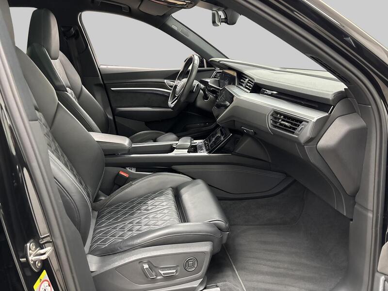 Audi e-tron vaihtoauto